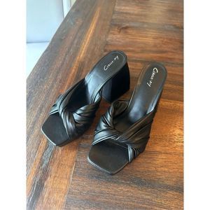 Circus NY Women's Marianna Block Heeled Sandal